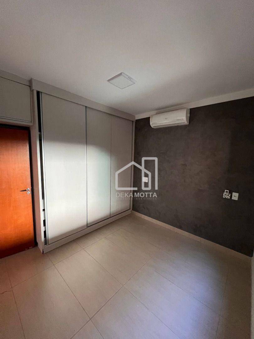 Casa à venda com 3 quartos, 240m² - Foto 48