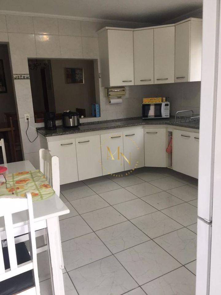 Sobrado à venda com 3 quartos, 200m² - Foto 7