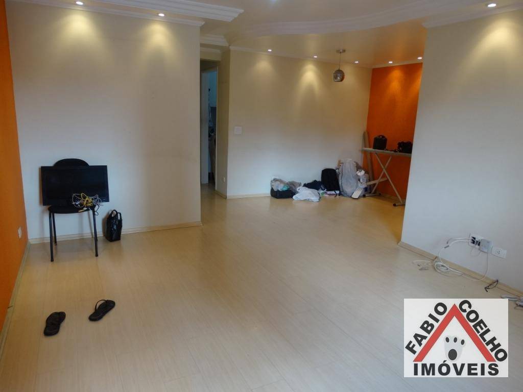 Apartamento à venda com 3 quartos, 75m² - Foto 10