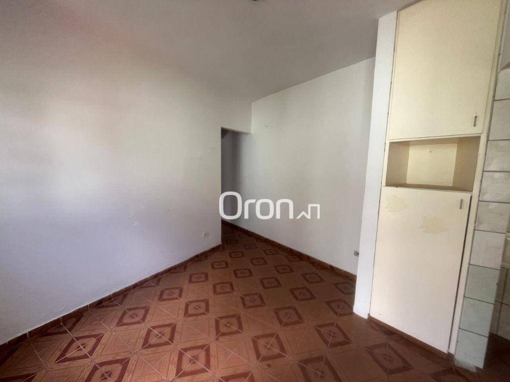 Casa à venda com 3 quartos, 242m² - Foto 14