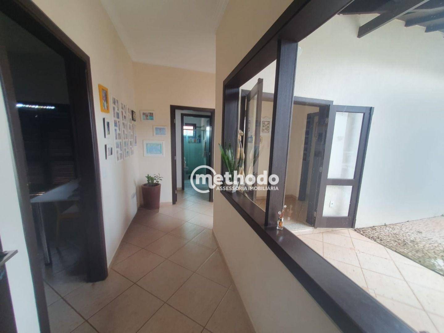 Casa de Condomínio à venda com 3 quartos, 360m² - Foto 25