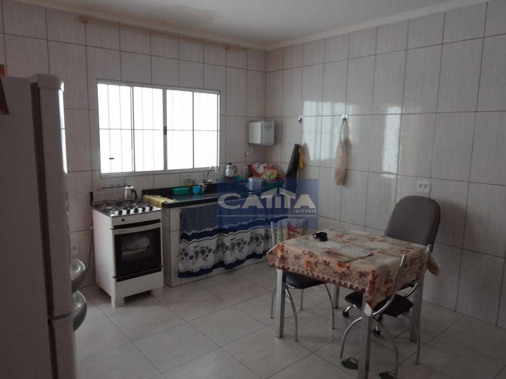 Casa à venda com 2 quartos, 100m² - Foto 13