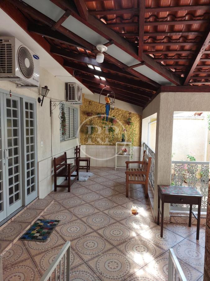 Casa à venda com 3 quartos, 135m² - Foto 24