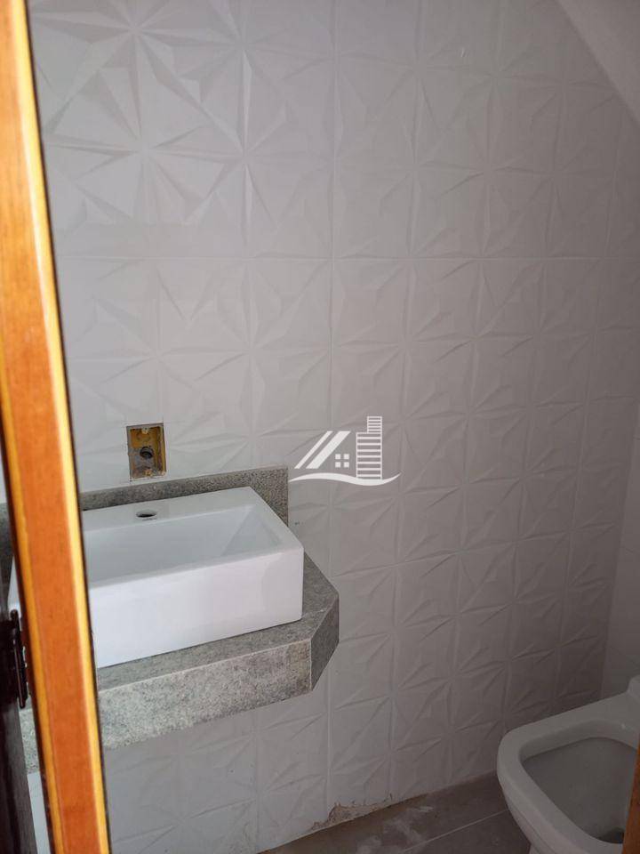 Sobrado à venda com 2 quartos, 136m² - Foto 17