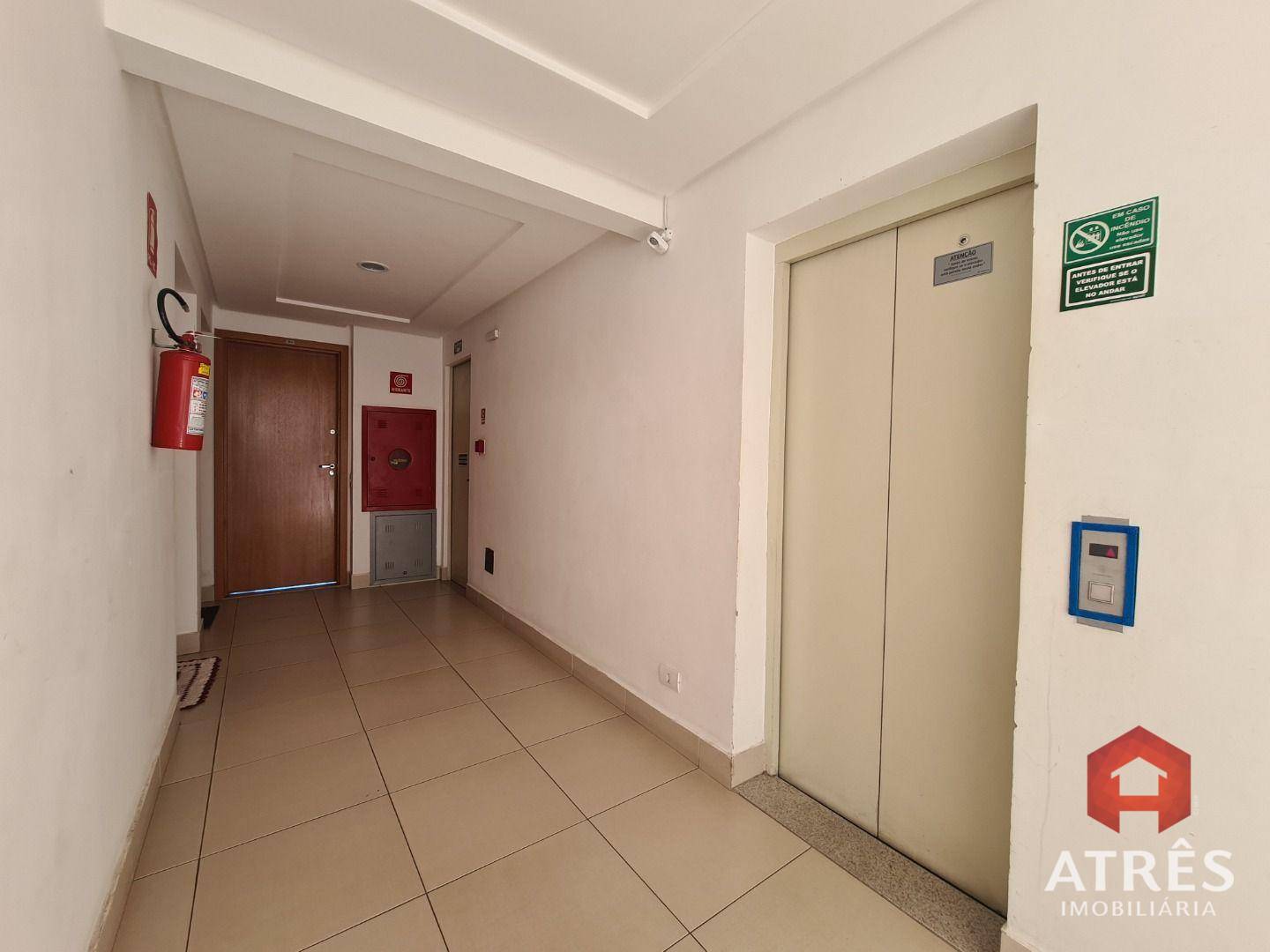 Apartamento para alugar com 3 quartos, 78m² - Foto 35