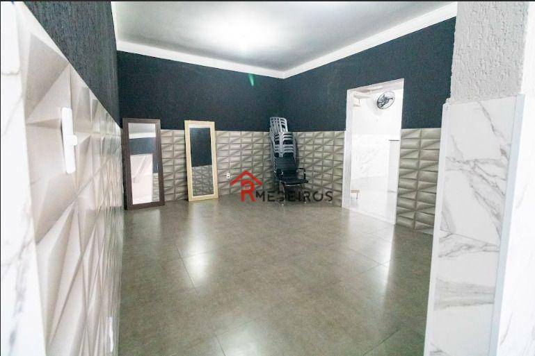 Sobrado à venda com 5 quartos, 350m² - Foto 2