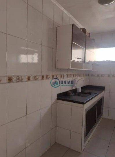 Apartamento à venda com 2 quartos, 70m² - Foto 5