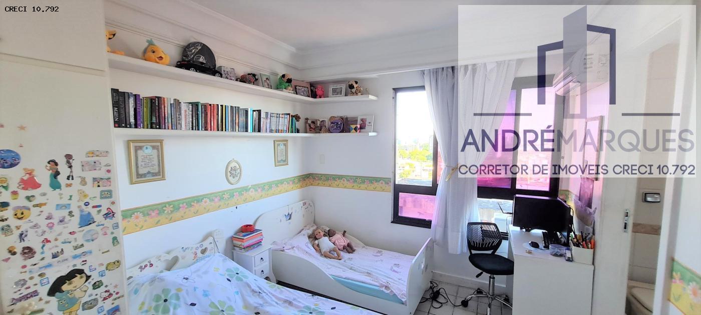 Apartamento à venda com 4 quartos, 198m² - Foto 18