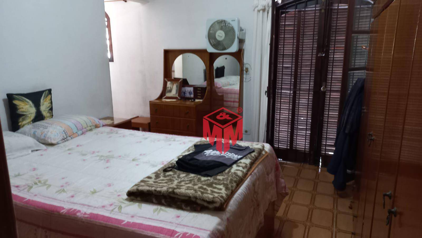 Sobrado à venda com 4 quartos, 226m² - Foto 10