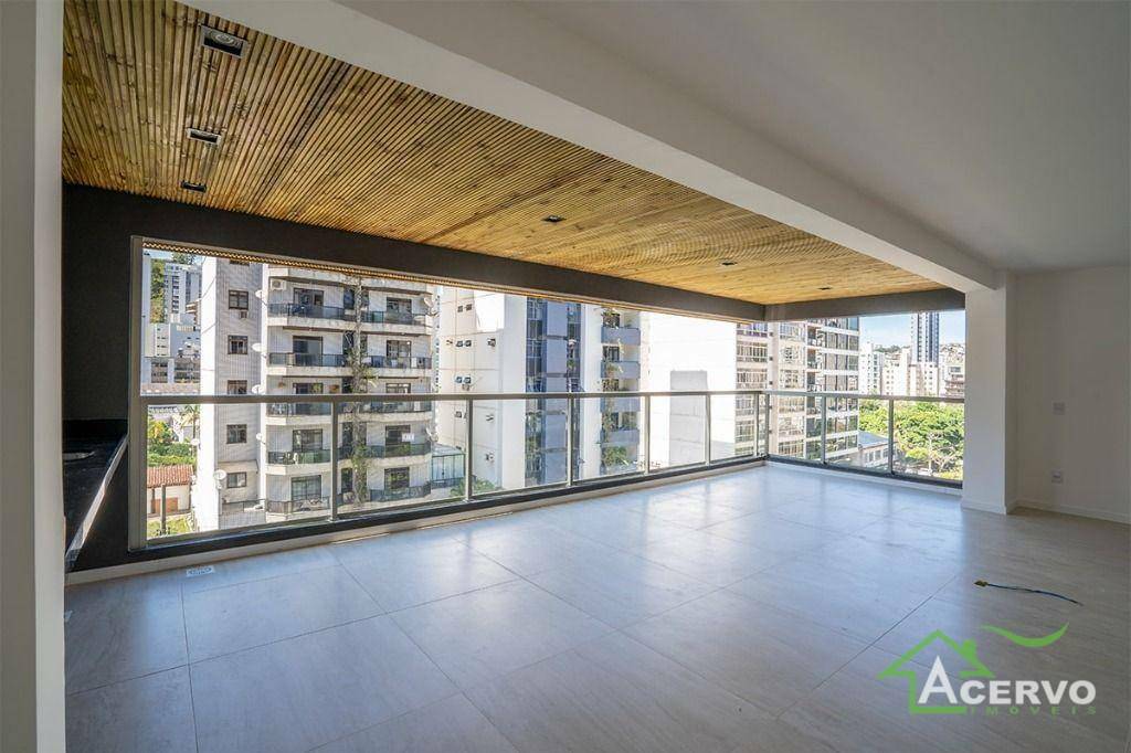 Apartamento à venda com 3 quartos, 190m² - Foto 6