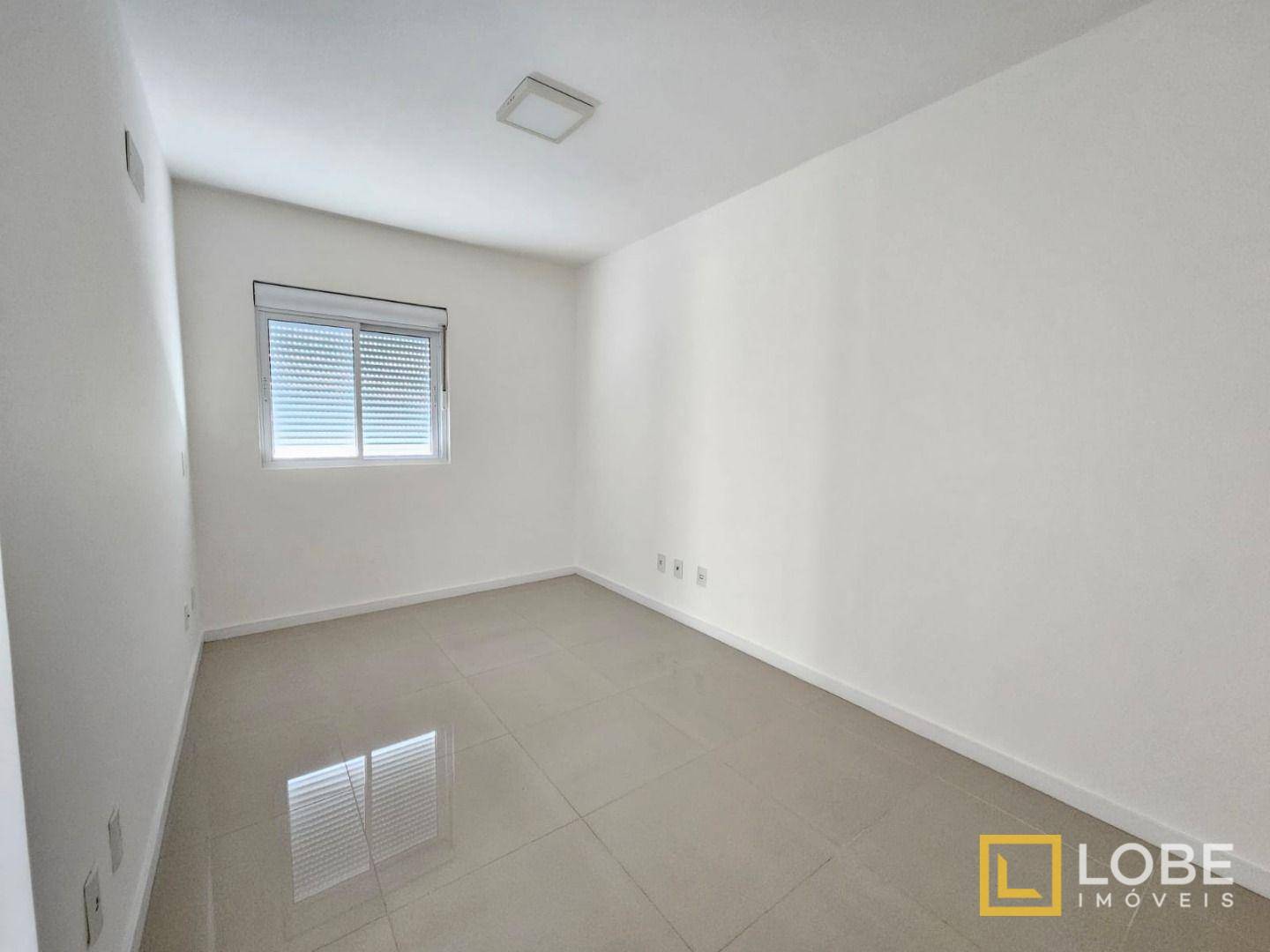 Apartamento à venda com 2 quartos, 79m² - Foto 7