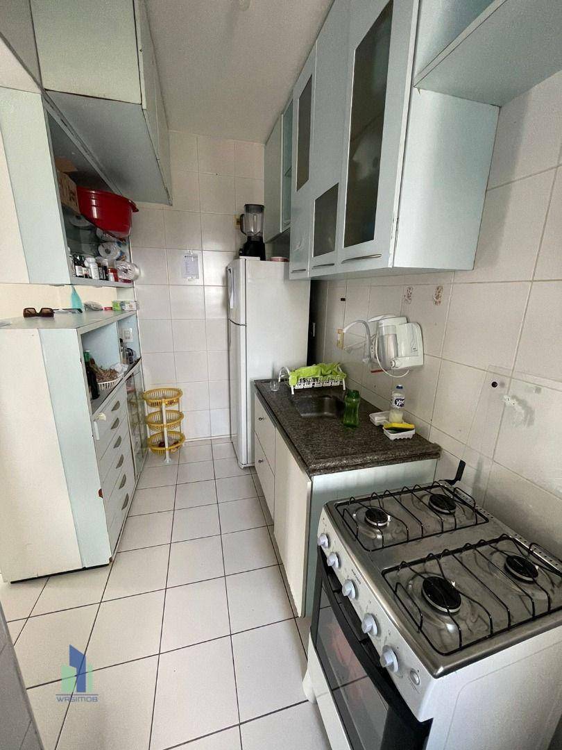 Apartamento à venda com 3 quartos, 60m² - Foto 9