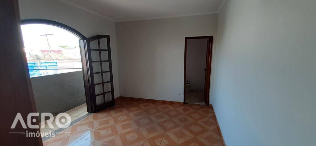 Casa à venda com 3 quartos, 490m² - Foto 29