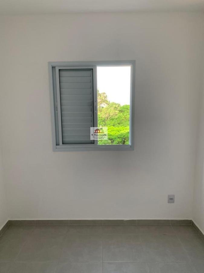 Apartamento à venda com 2 quartos, 40m² - Foto 20