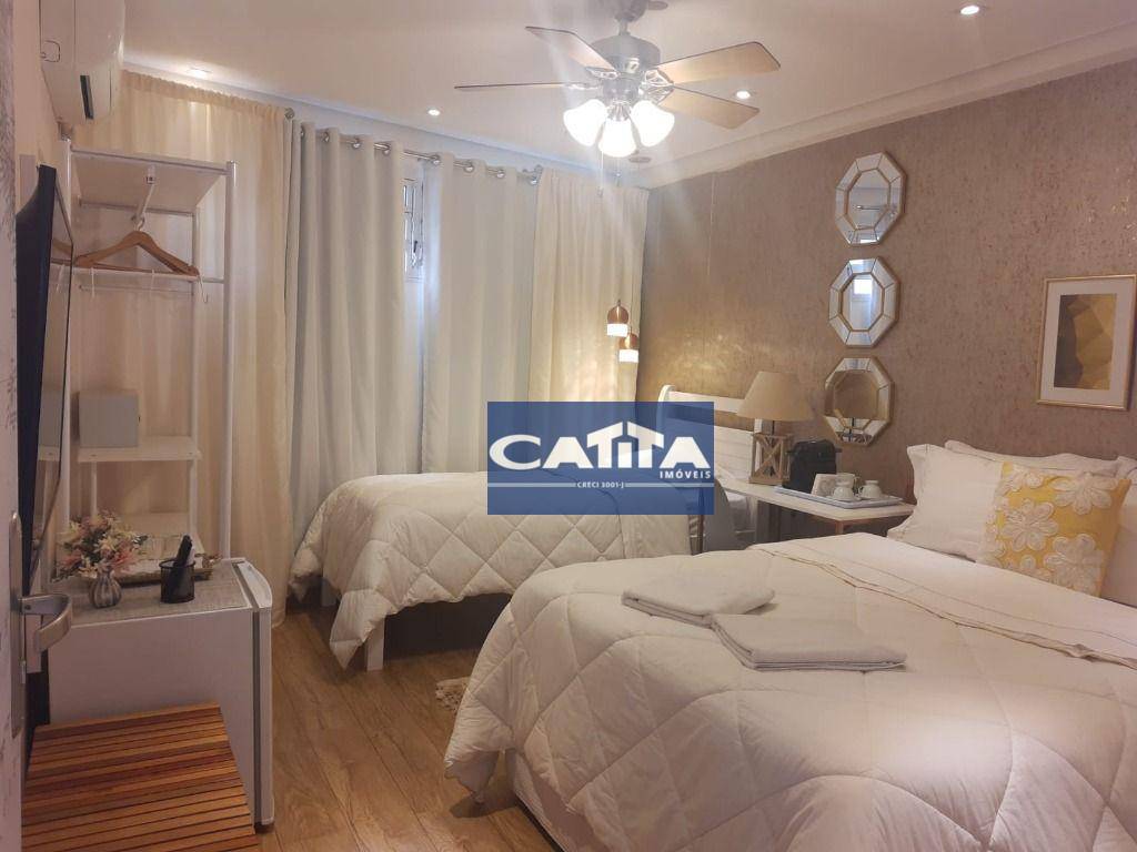 Casa à venda e aluguel com 6 quartos, 274m² - Foto 19