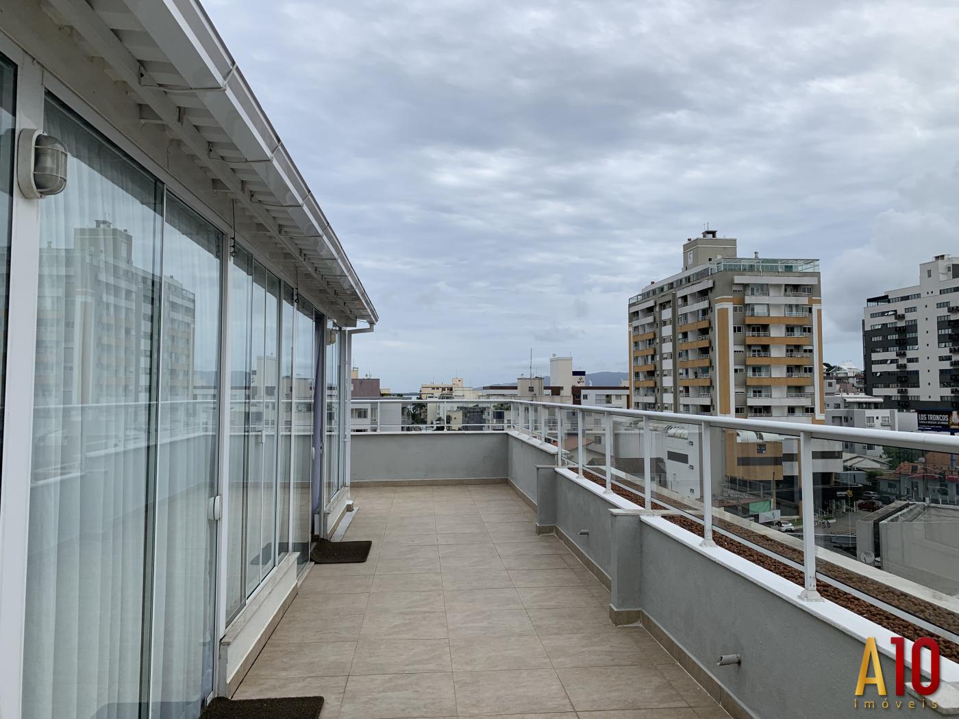 Apartamento à venda com 3 quartos, 91m² - Foto 19