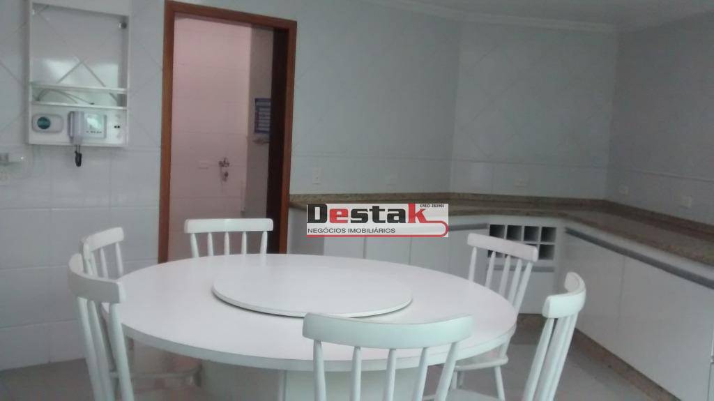 Sobrado à venda com 3 quartos, 300m² - Foto 14