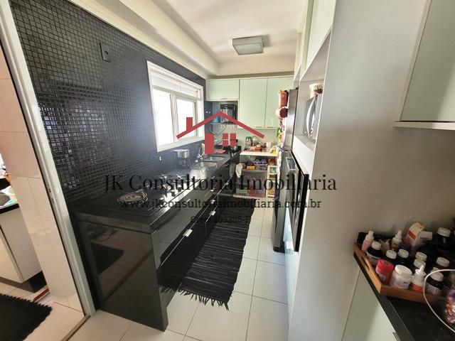 Apartamento à venda com 3 quartos, 123m² - Foto 6