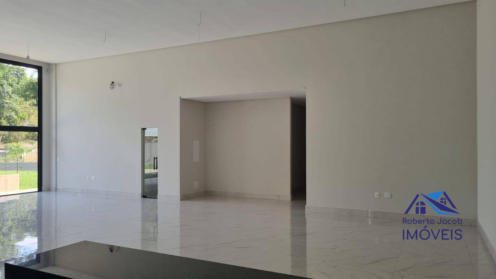 Casa de Condomínio à venda com 3 quartos, 306m² - Foto 17