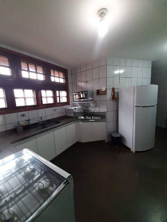 Casa de Condomínio à venda com 4 quartos, 350m² - Foto 2