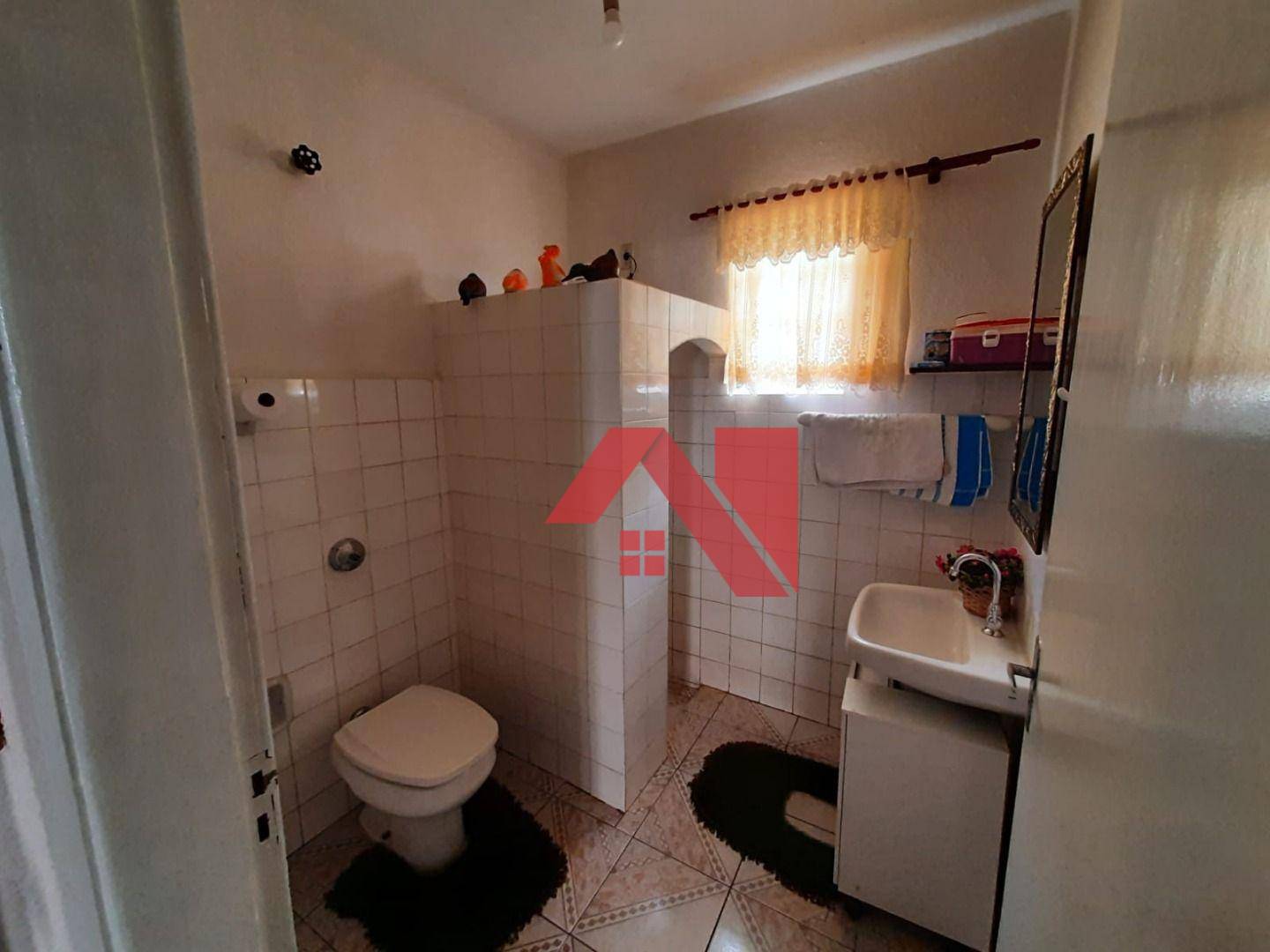 Casa à venda com 3 quartos, 176m² - Foto 8