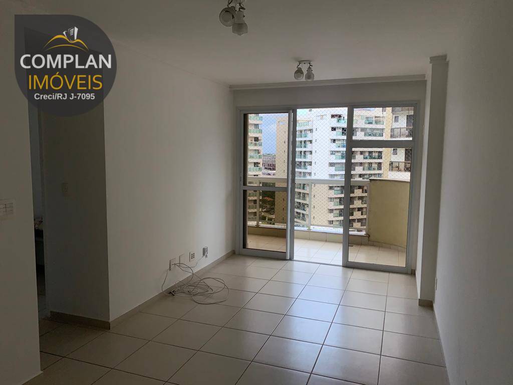 Apartamento para alugar com 2 quartos, 67m² - Foto 2