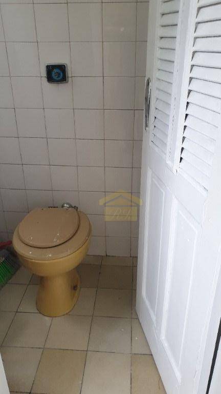 Apartamento à venda com 2 quartos, 76m² - Foto 17