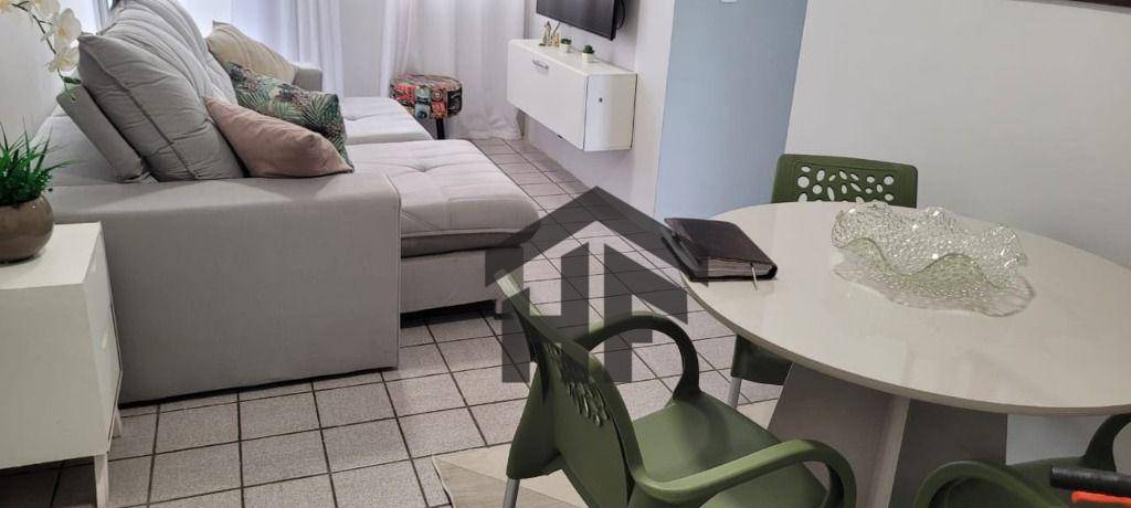 Apartamento à venda com 2 quartos, 62m² - Foto 4