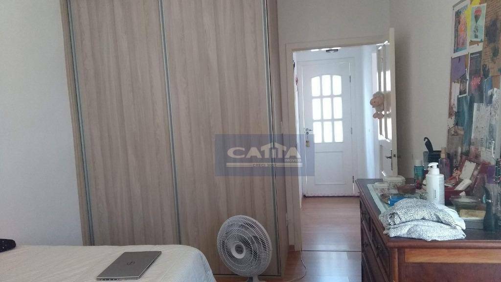 Sobrado à venda com 4 quartos, 300m² - Foto 34