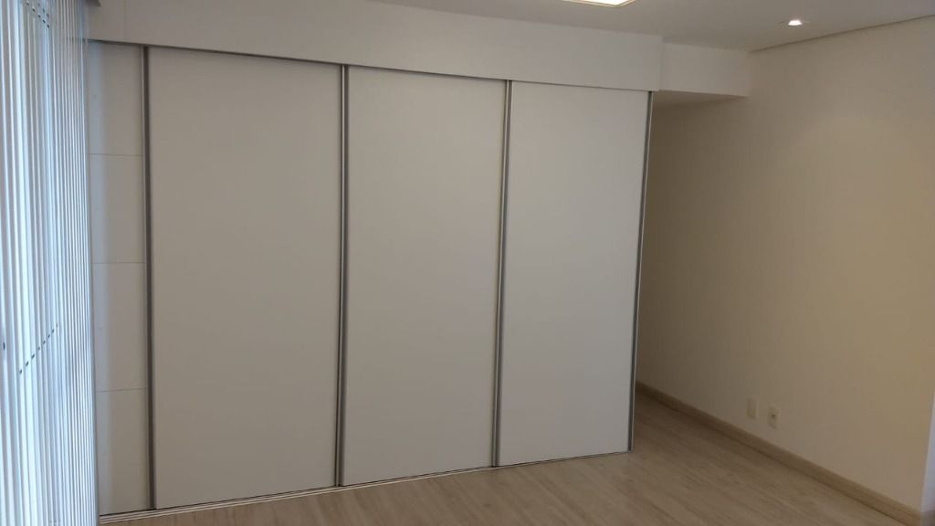 Apartamento à venda com 2 quartos, 85m² - Foto 18