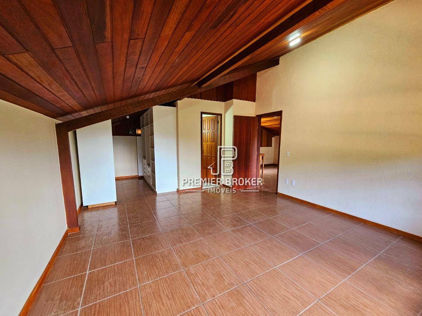 Casa de Condomínio à venda com 3 quartos, 240m² - Foto 10