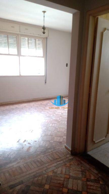 Apartamento à venda com 3 quartos, 122m² - Foto 9