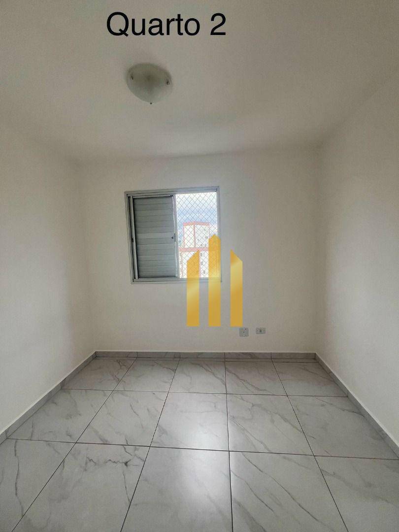 Apartamento para alugar com 3 quartos, 70m² - Foto 5