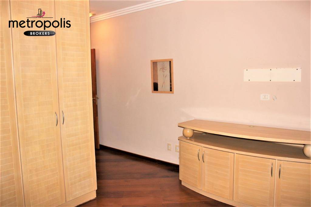 Apartamento à venda com 3 quartos, 242m² - Foto 19