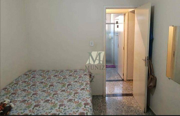 Casa à venda com 4 quartos, 164m² - Foto 12