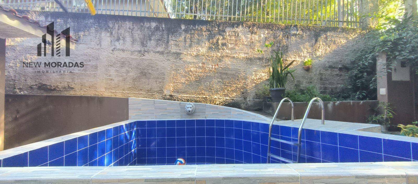 Casa à venda com 3 quartos, 300m² - Foto 17