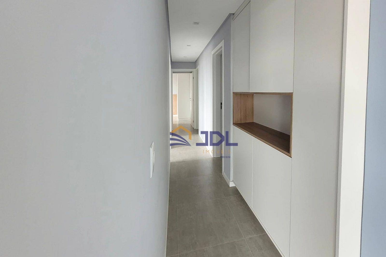 Apartamento à venda com 3 quartos, 99m² - Foto 8