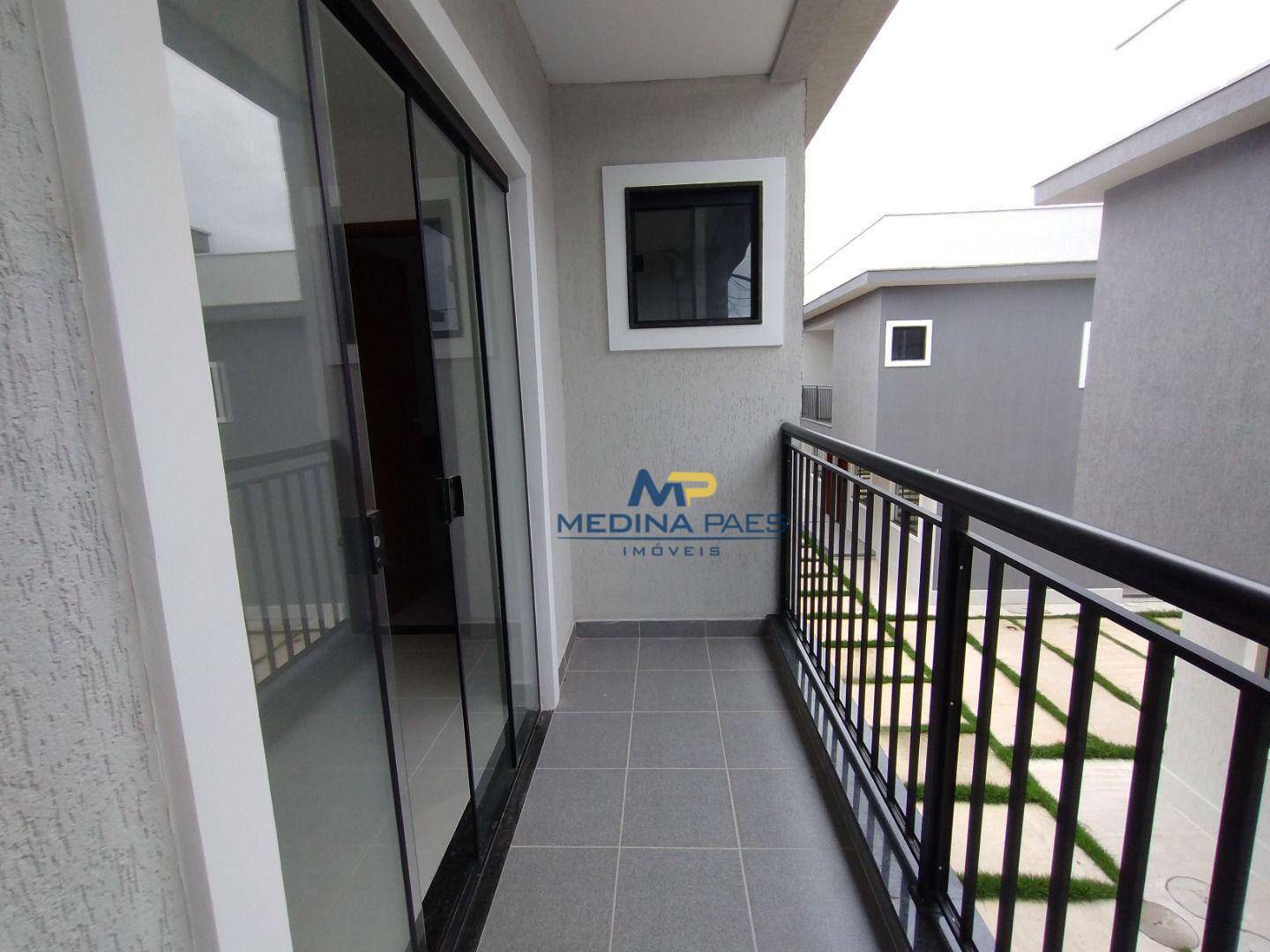 Casa à venda com 2 quartos, 48m² - Foto 27