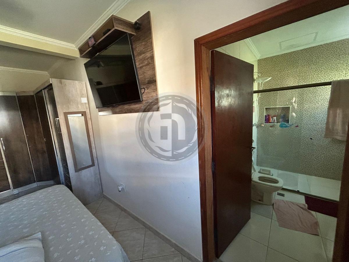 Casa de Condomínio à venda com 5 quartos, 308m² - Foto 42