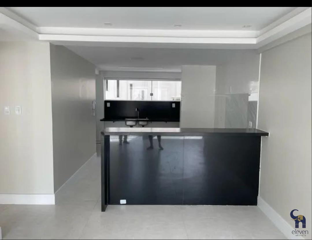 Apartamento à venda com 3 quartos, 143m² - Foto 15