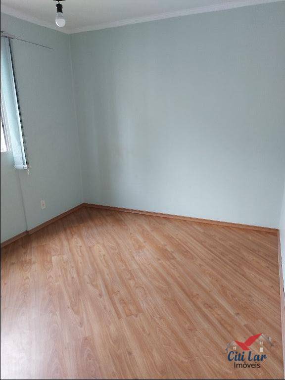 Apartamento para alugar com 2 quartos, 70m² - Foto 17