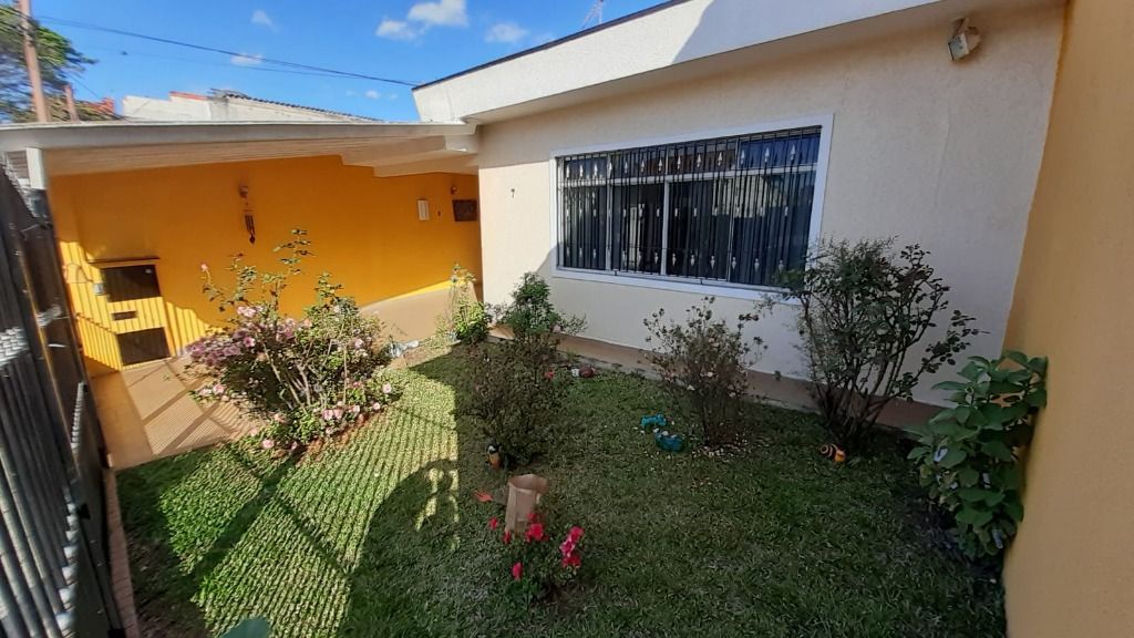 Casa à venda com 3 quartos, 179m² - Foto 2