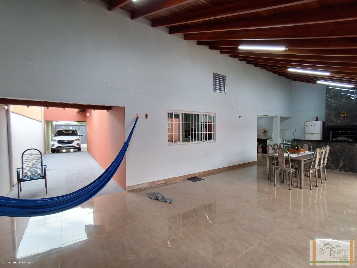 Casa para alugar com 3 quartos, 360m² - Foto 19