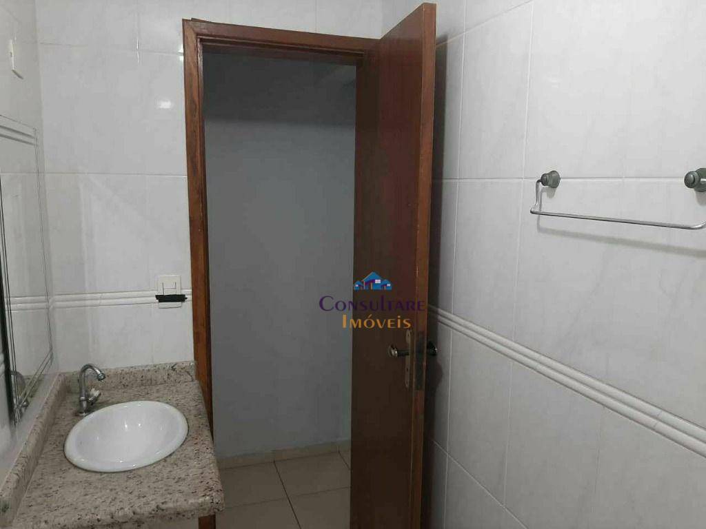 Casa à venda com 3 quartos, 100m² - Foto 11