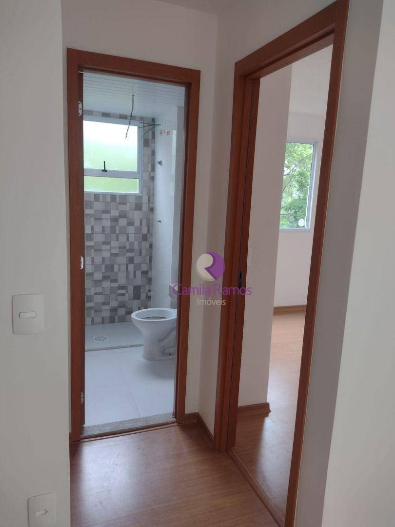 Apartamento para alugar com 2 quartos, 40m² - Foto 15