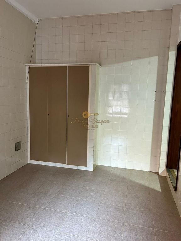 Casa de Condomínio à venda com 4 quartos, 350m² - Foto 18