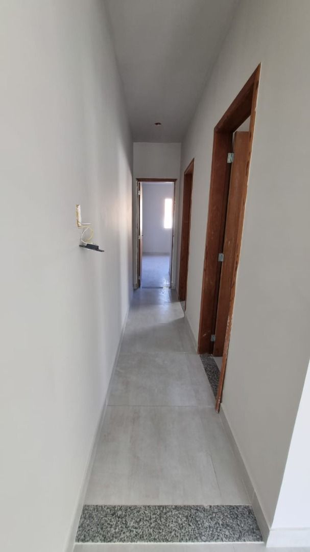 Casa à venda com 2 quartos, 58m² - Foto 10