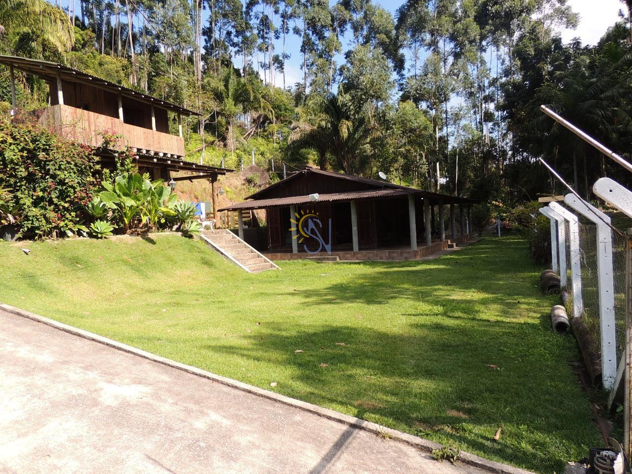 Fazenda à venda com 3 quartos, 26700m² - Foto 1