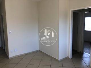 Apartamento à venda com 2 quartos, 63m² - Foto 4