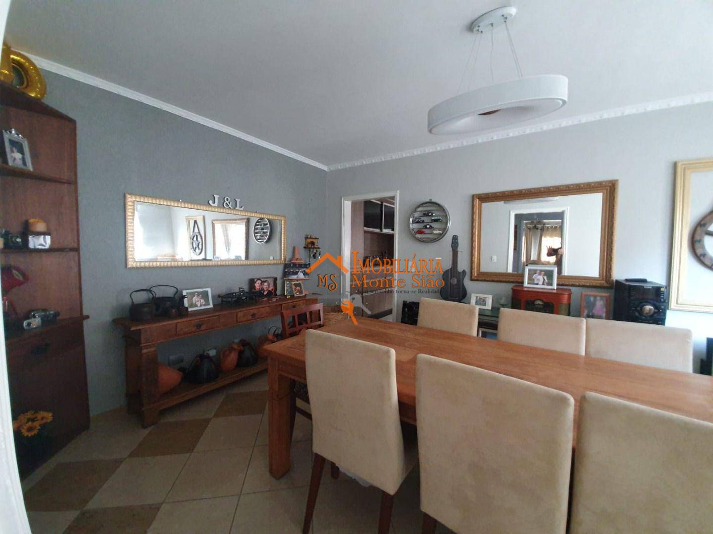 Sobrado à venda com 4 quartos, 300m² - Foto 2